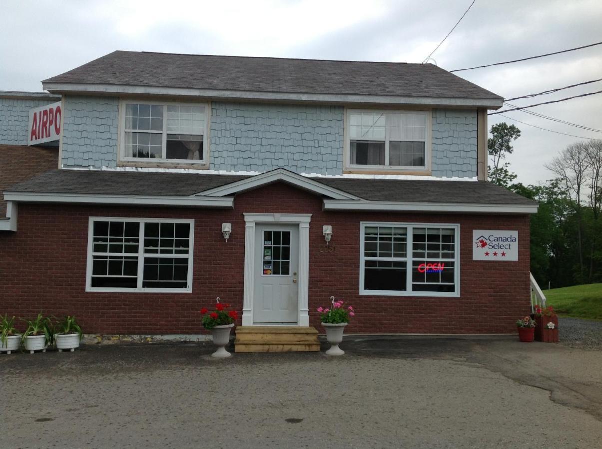 Airport Inn Fredericton Exterior photo